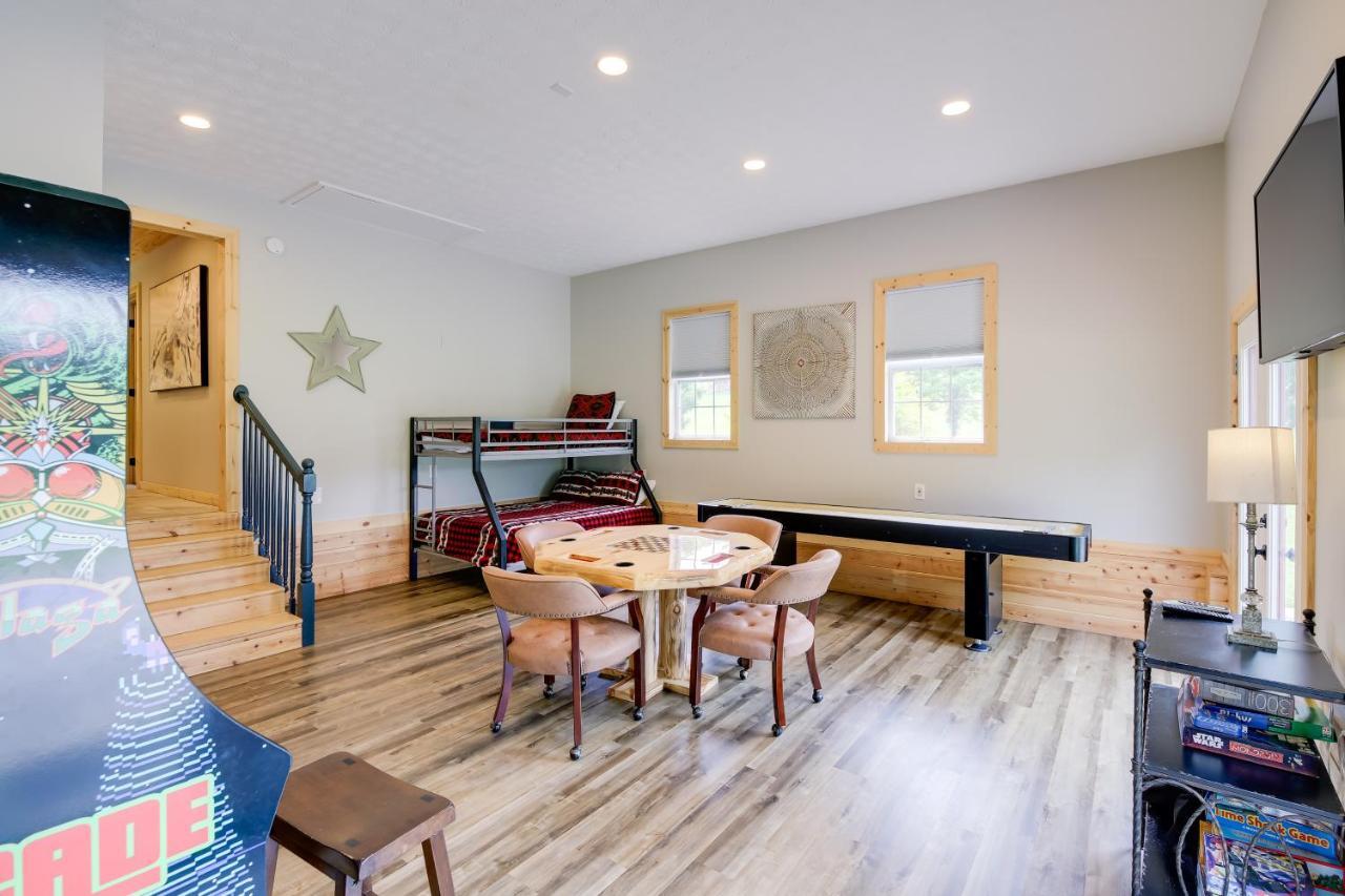 Sevierville Cabin With Private Hot Tub And Fire Pit 外观 照片