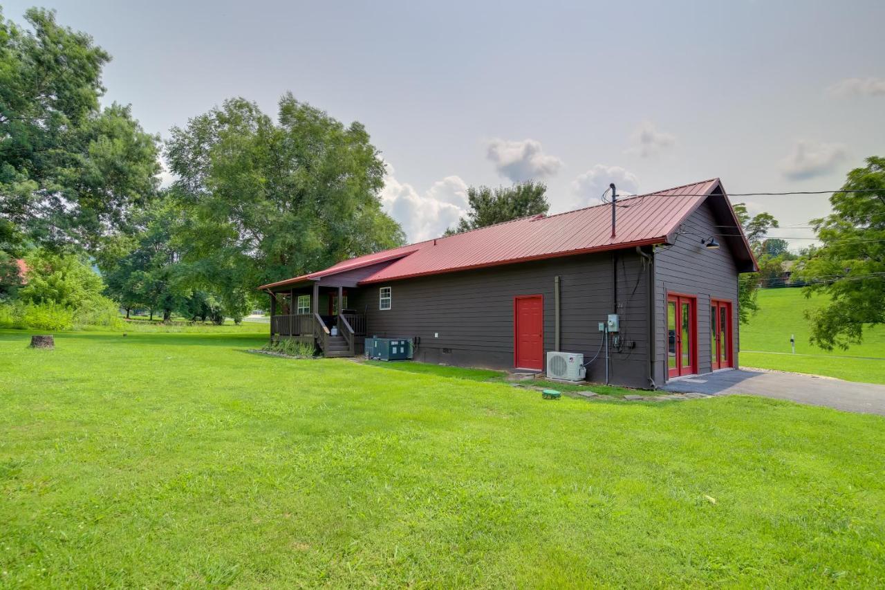 Sevierville Cabin With Private Hot Tub And Fire Pit 外观 照片